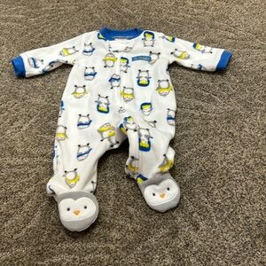 Just for YOU,NB, cute penguin fabric footie w zipper from neck to foot👼